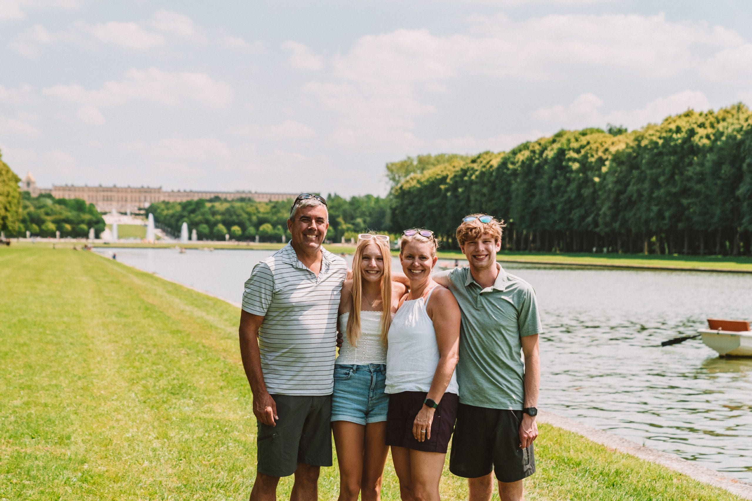 Family Guest Groups by the Canal-6